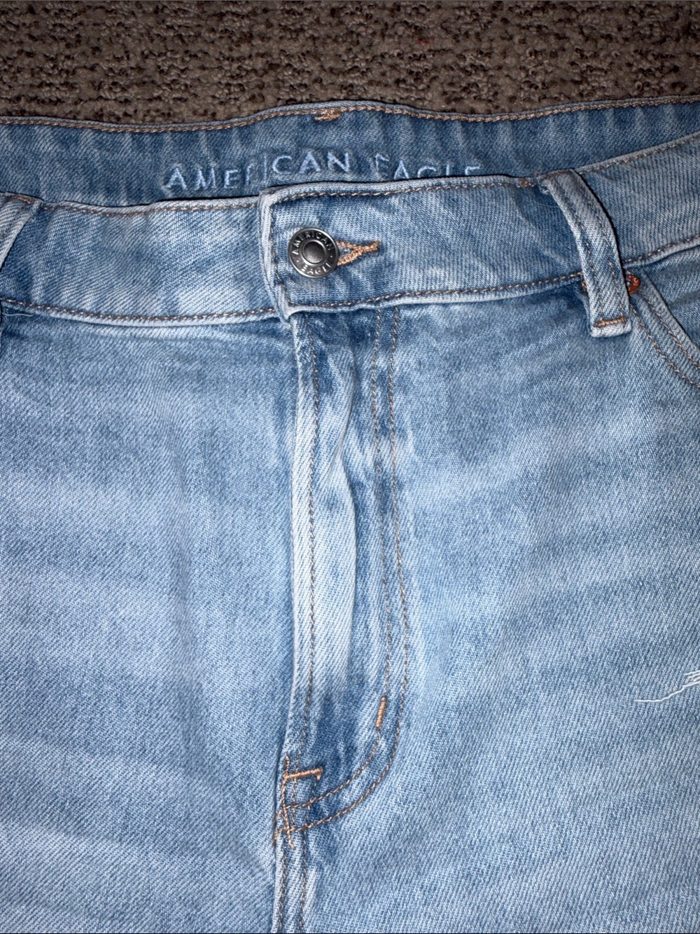 American Eagle AE x Sydney Sweeney embroidered denims shorts - Picture 11 of 14